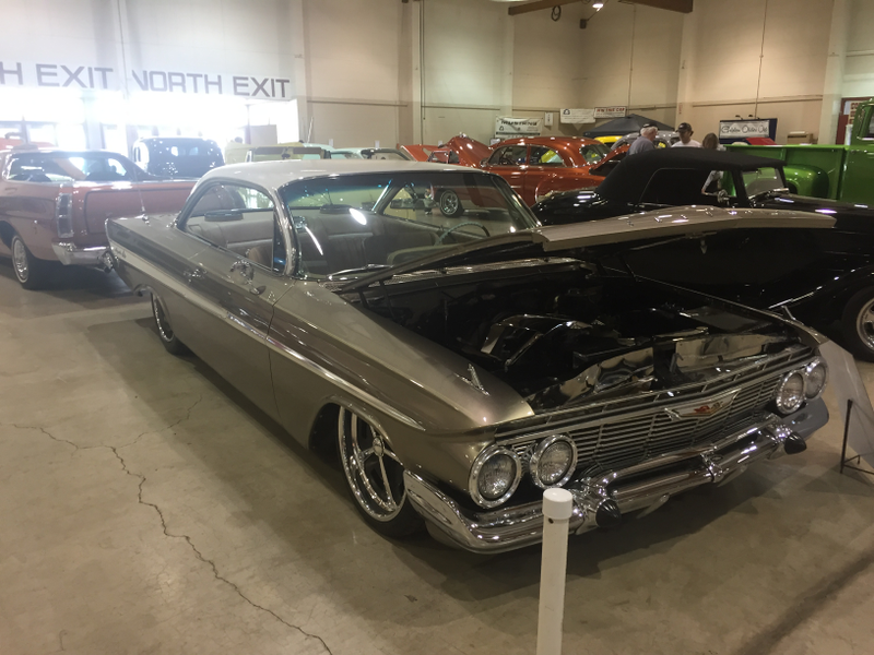 Illustration for article titled Salem Roadster Show Coverage
